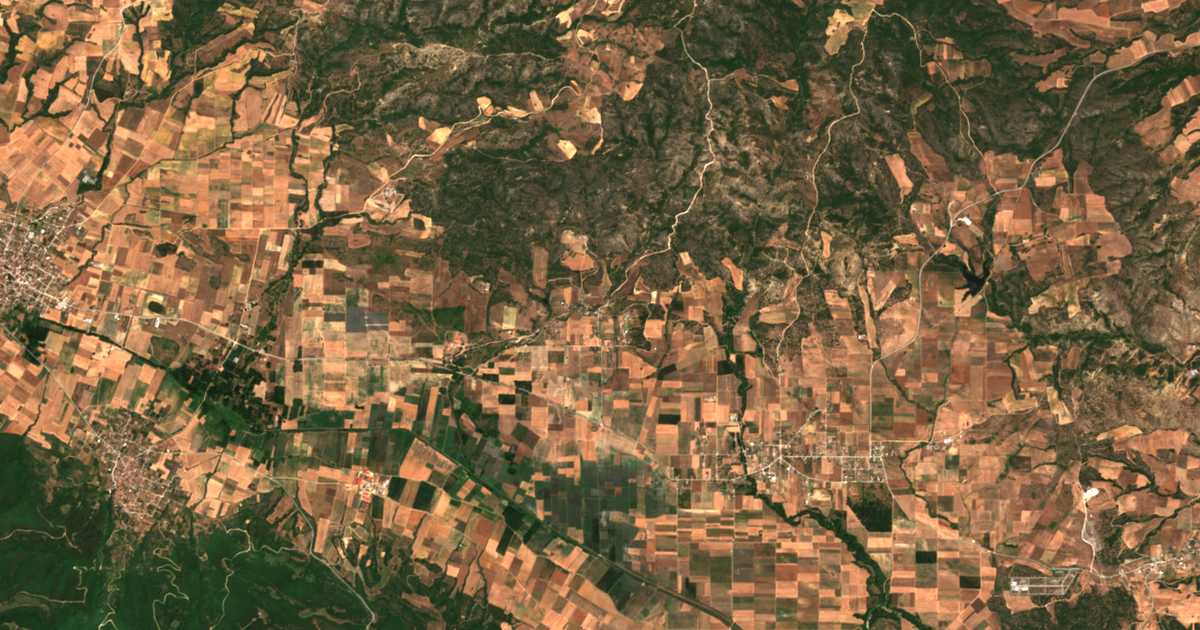 Carte satellite de Mesókomo