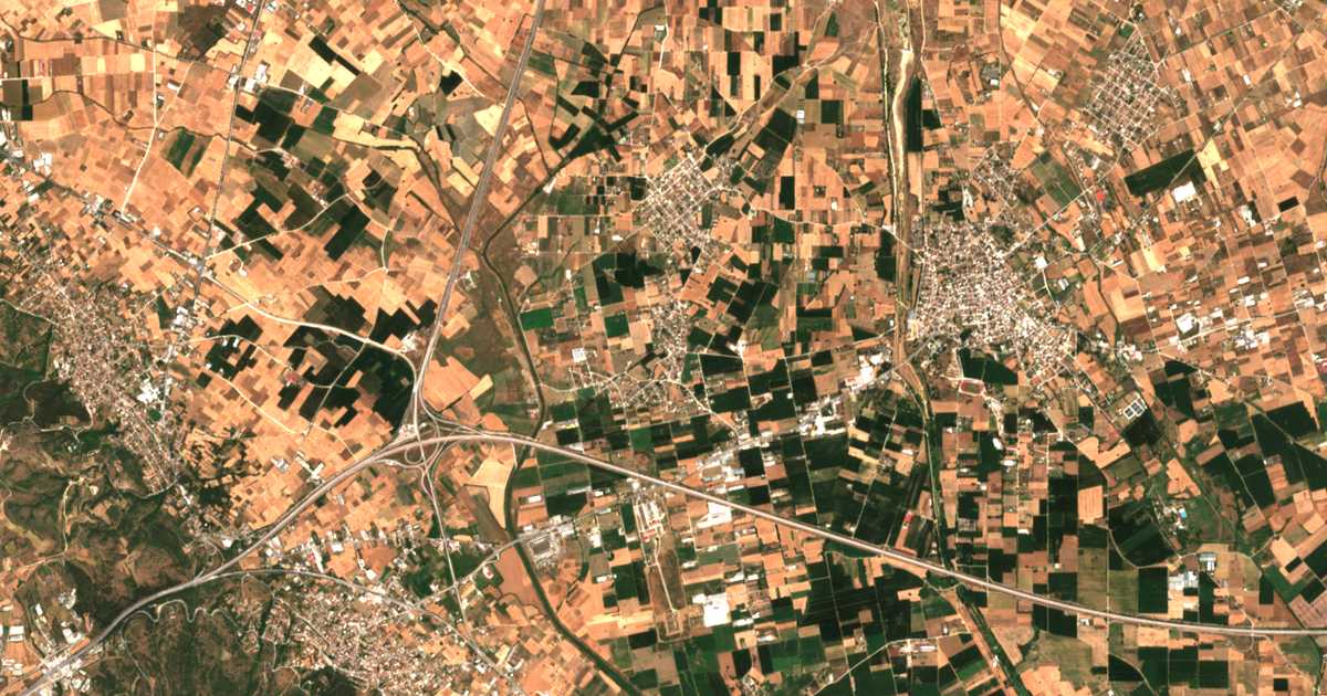 Carte satellite de Perivolákion