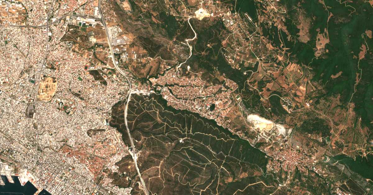 Carte satellite de Péfka