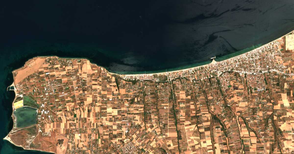 Carte satellite de Agía Triáda