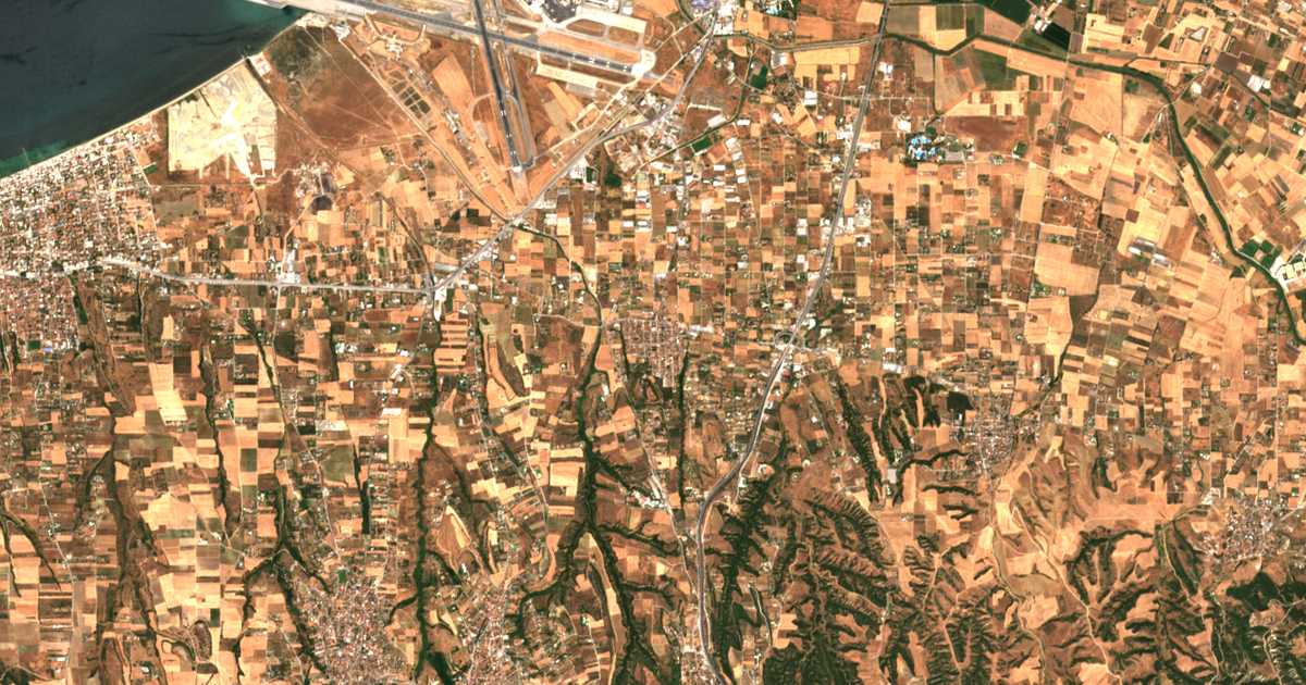 Carte satellite de Néon Rýssion