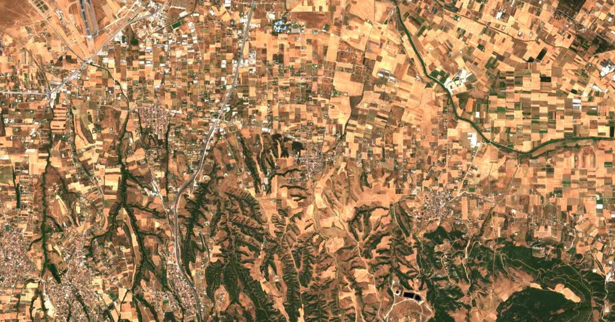 Carte satellite de Tagarádes