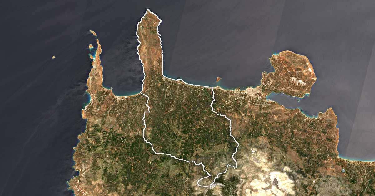 Image satellite avec la limite tracée: Plataniás