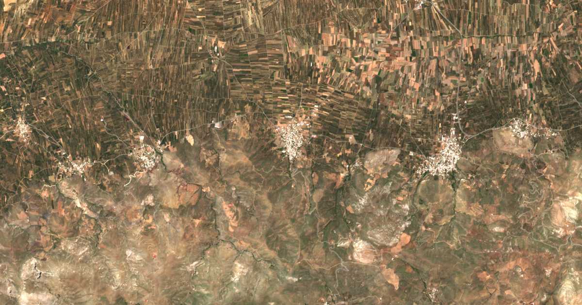 Carte satellite de Chárakas