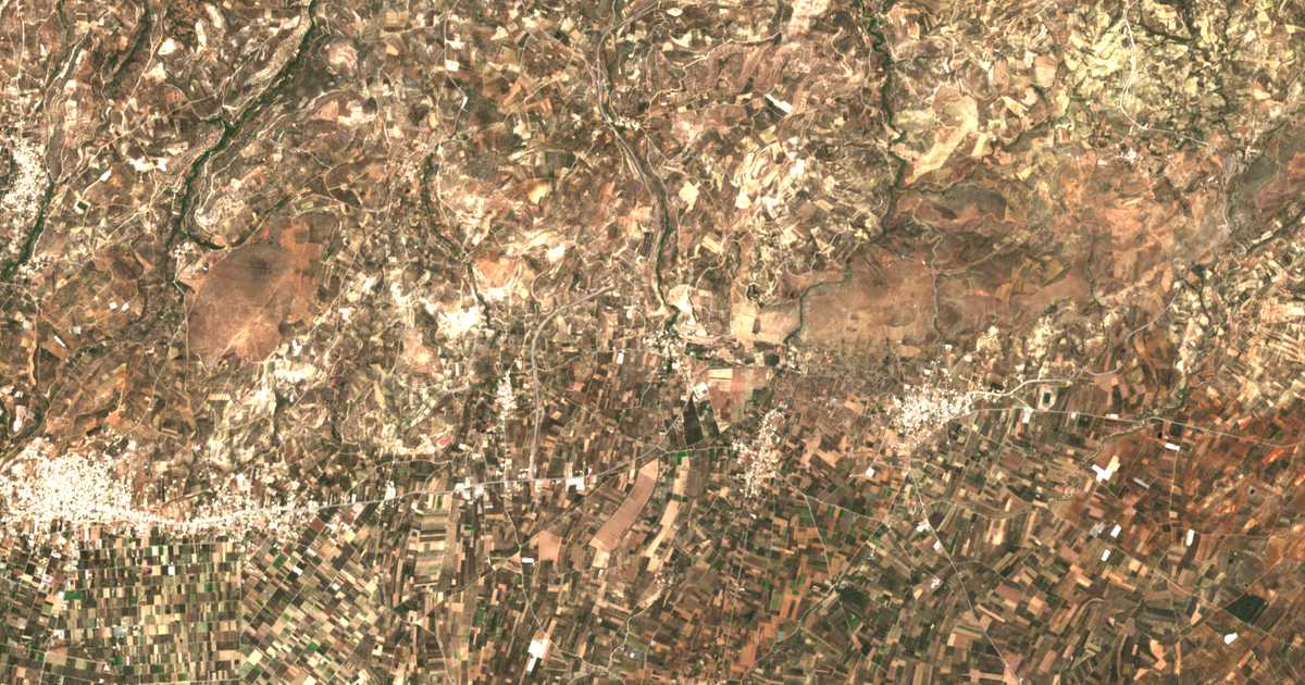 Carte satellite de Ambeloúzos