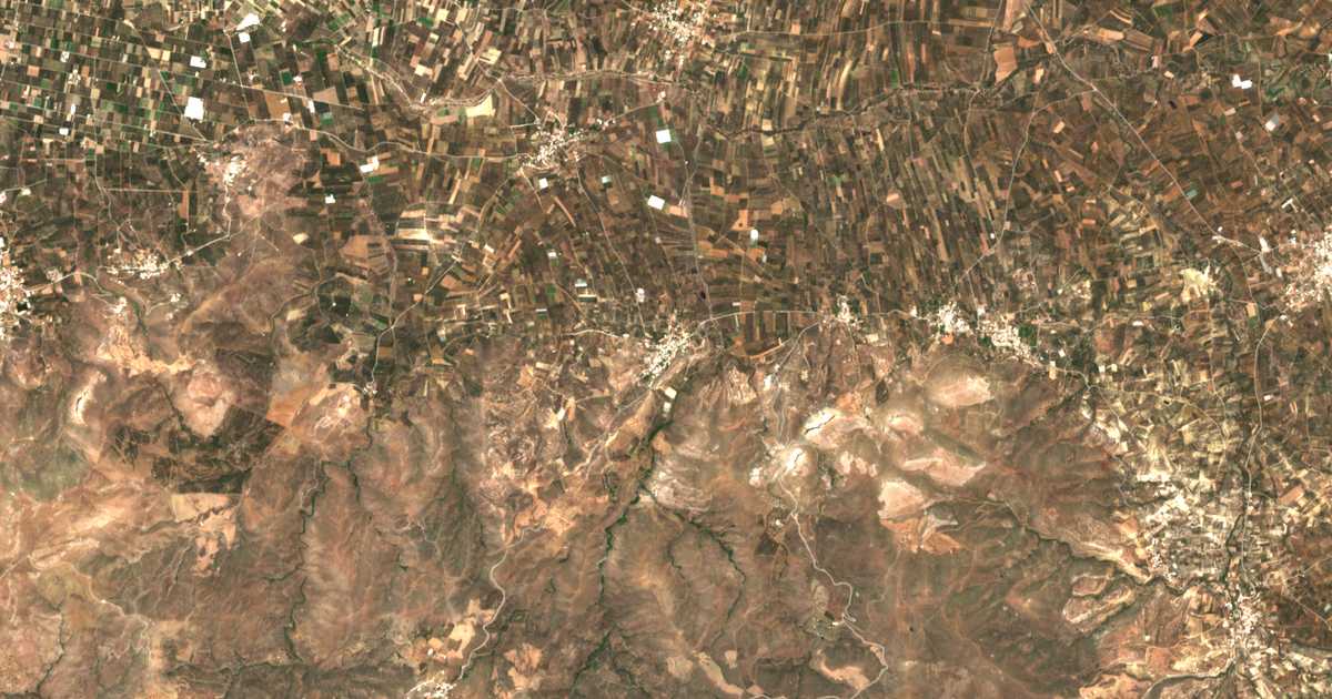 Carte satellite de Plóra