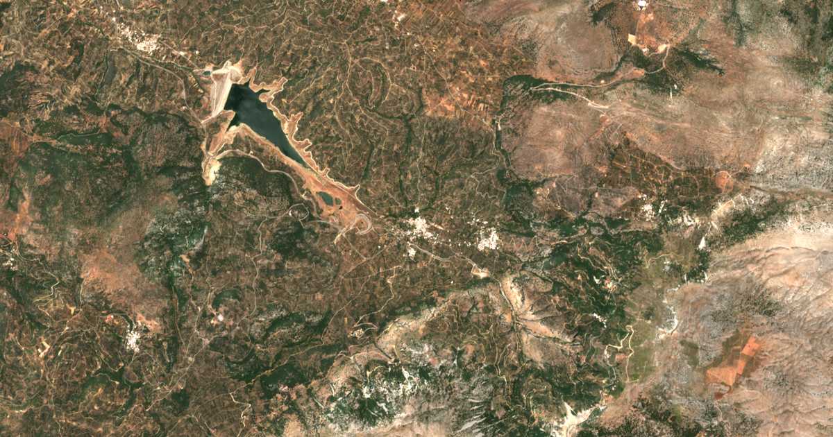 Carte satellite de Avdoú
