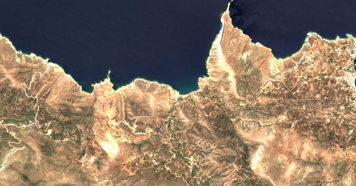 Carte satellite de Paralía Fódele