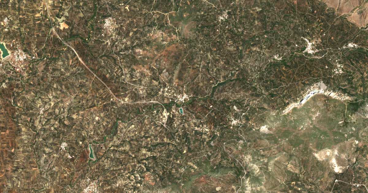 Carte satellite de Karavádos