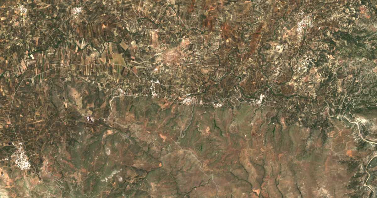 Carte satellite de Káto Kastellianá
