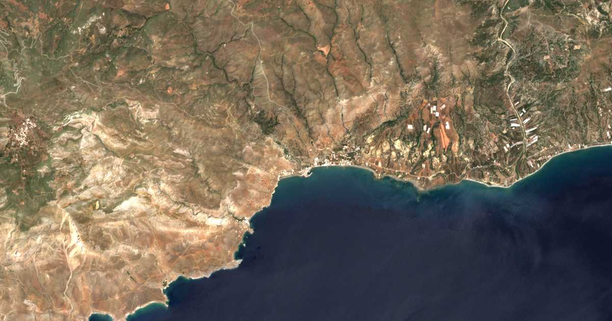 Carte satellite de Tsoútsouros