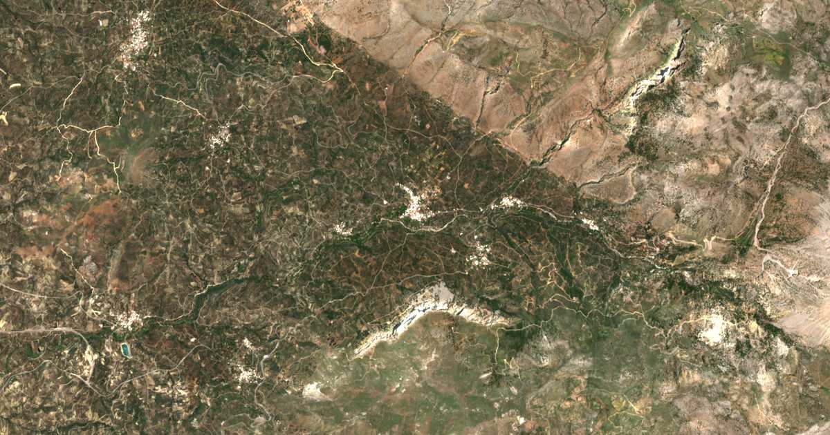 Carte satellite de Émbaros