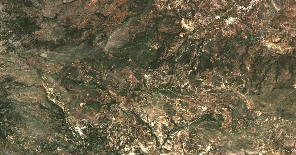 Carte satellite de Prína