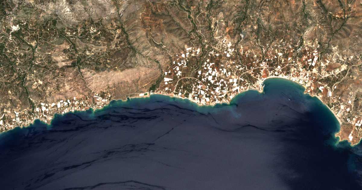 Carte satellite de Koutsourás