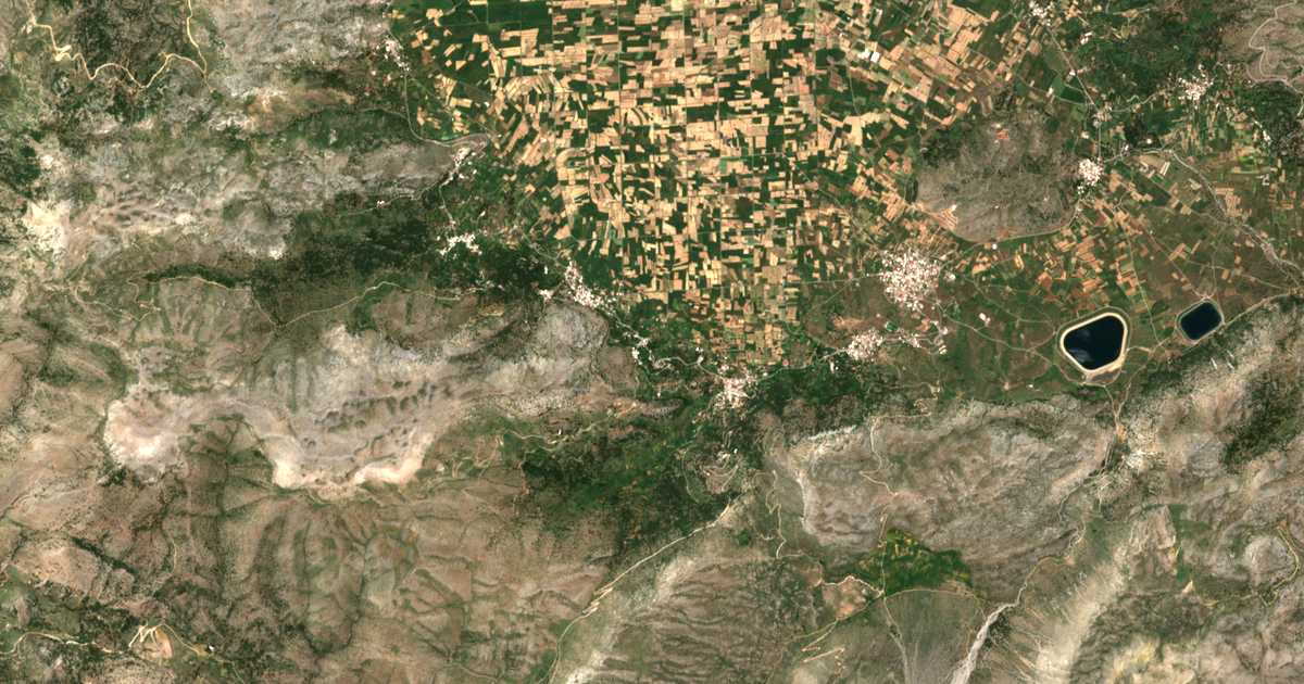 Carte satellite de Magoulás
