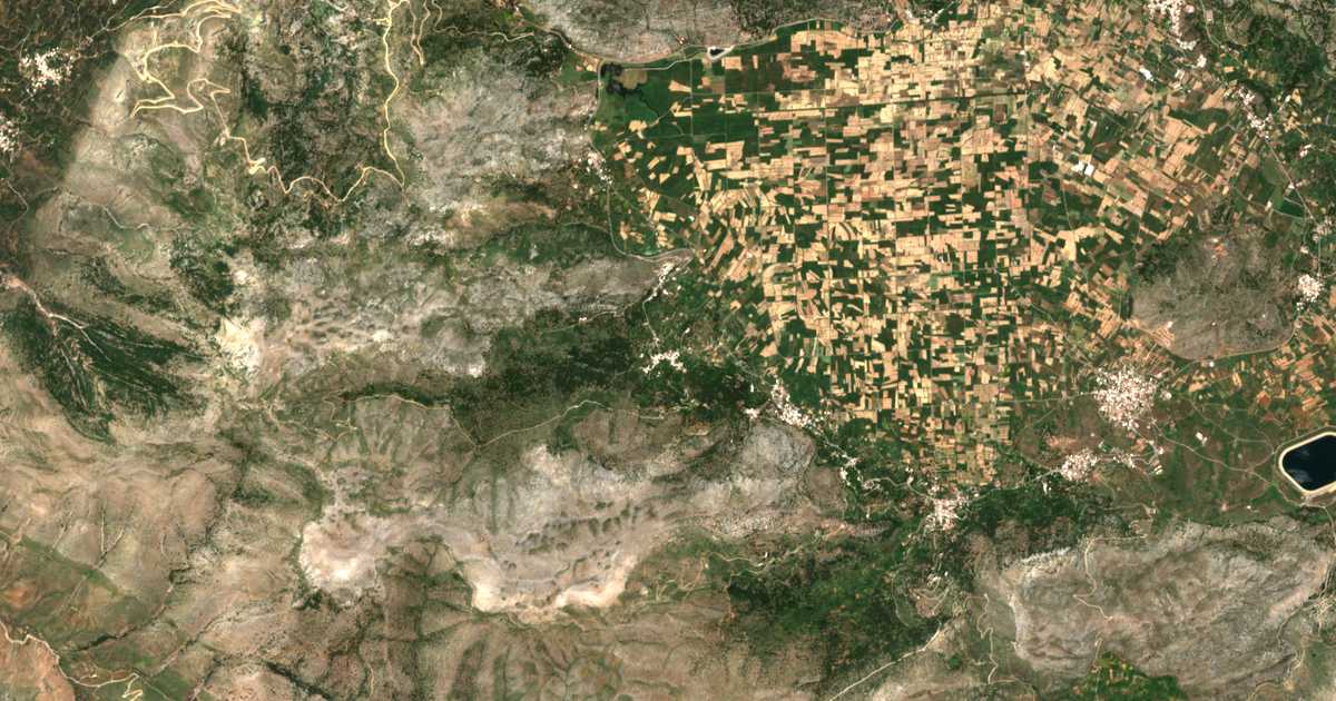 Carte satellite de Pláti