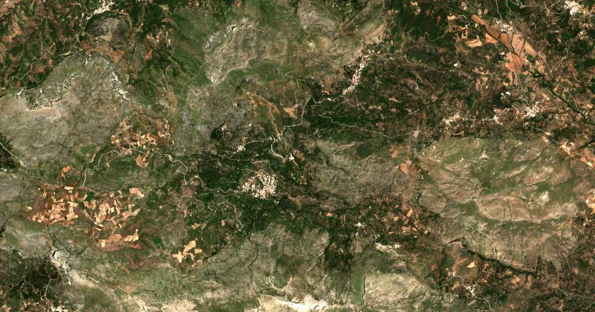 Carte satellite de Elénai
