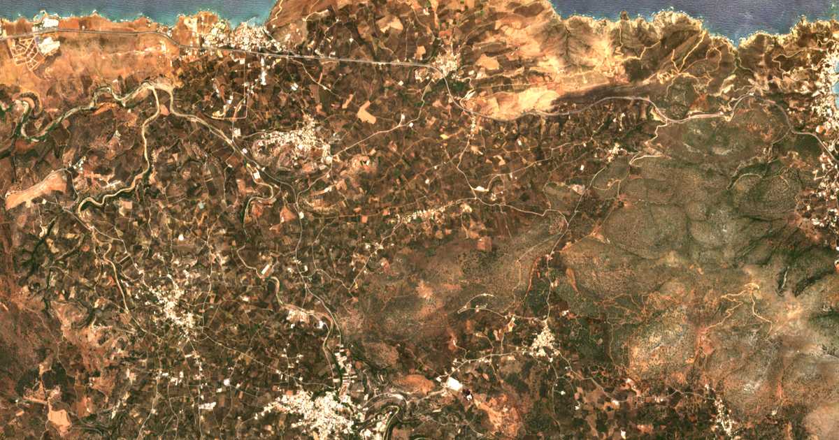 Carte satellite de Achladés
