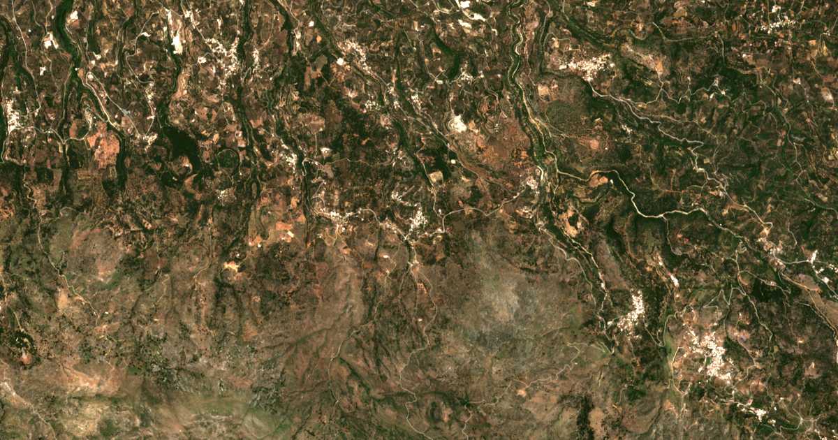 Carte satellite de Ágios Mámas