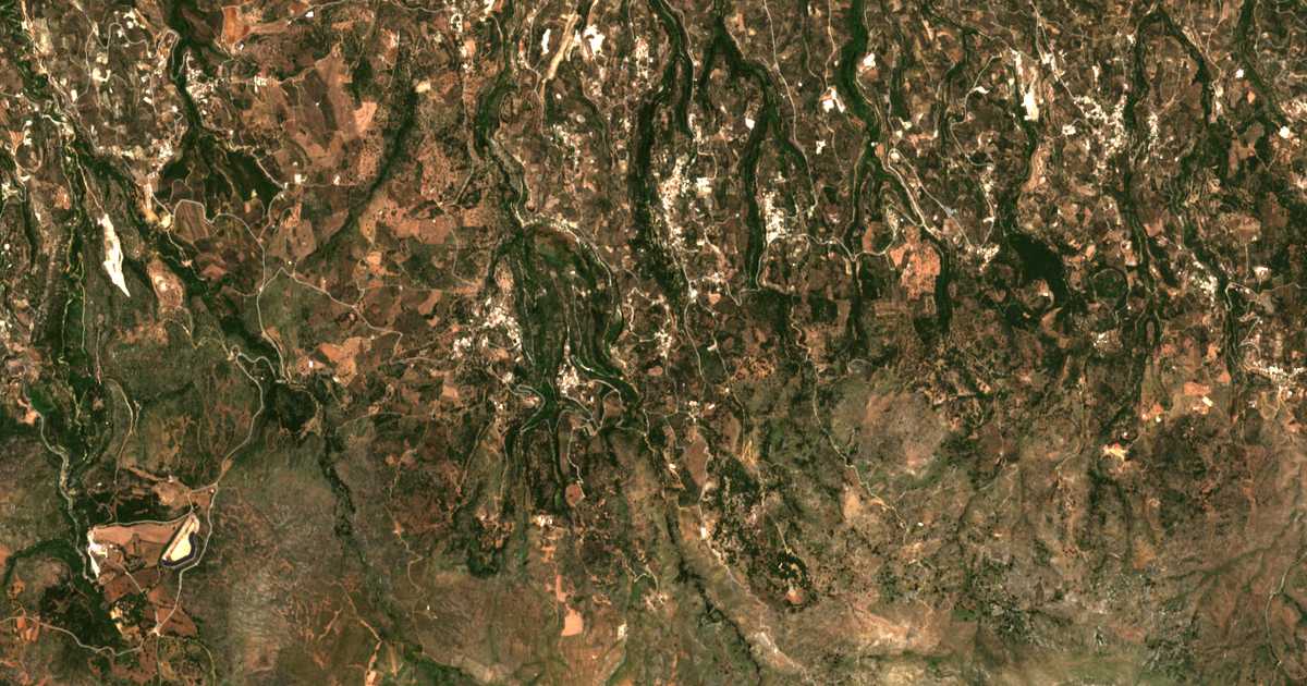 Carte satellite de Áno Tripódo