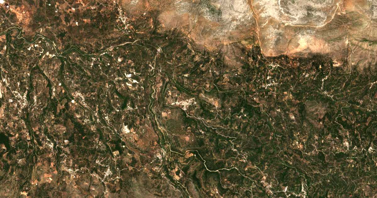 Carte satellite de Garázo