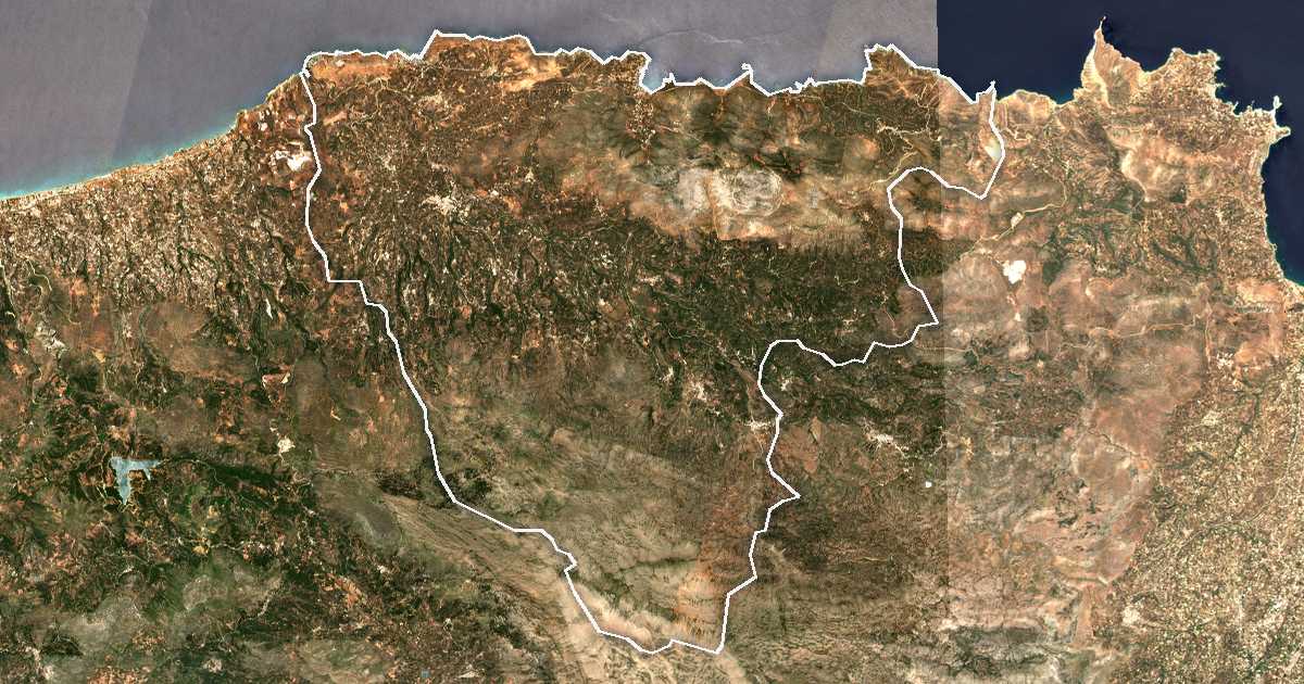 Image satellite avec la limite tracée: Mylopótamos