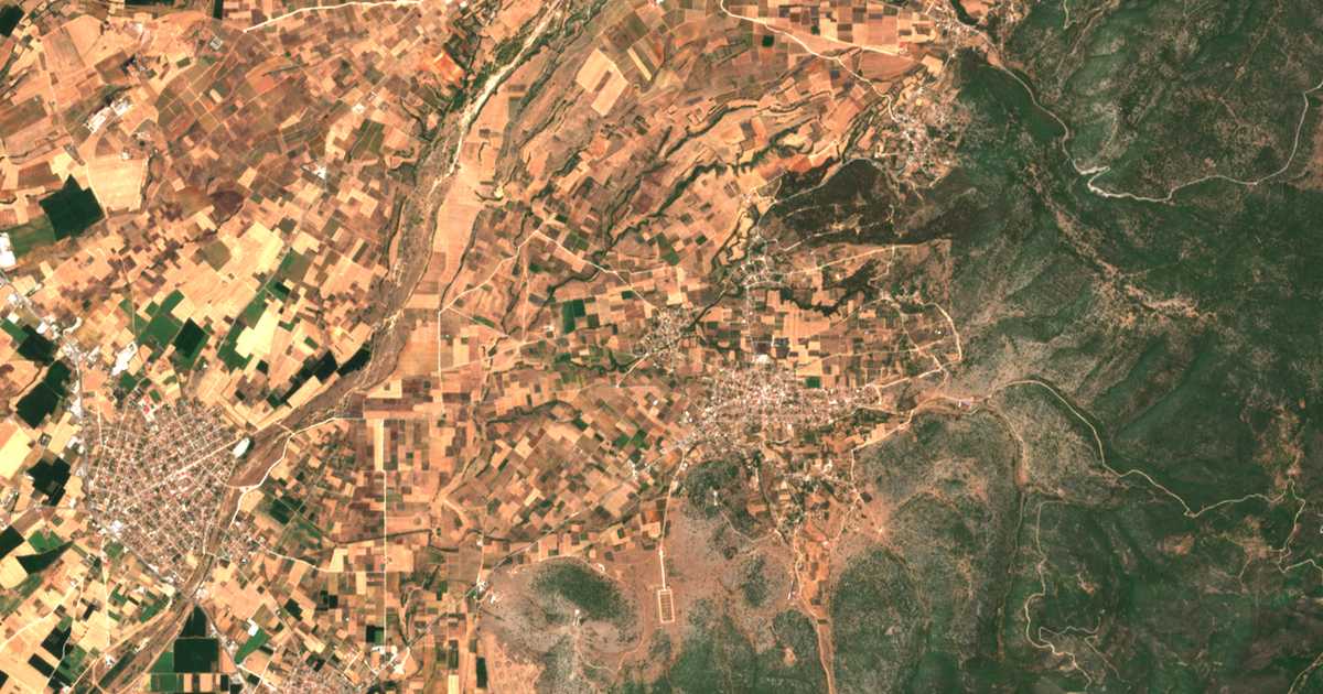 Carte satellite de Evrýpedon