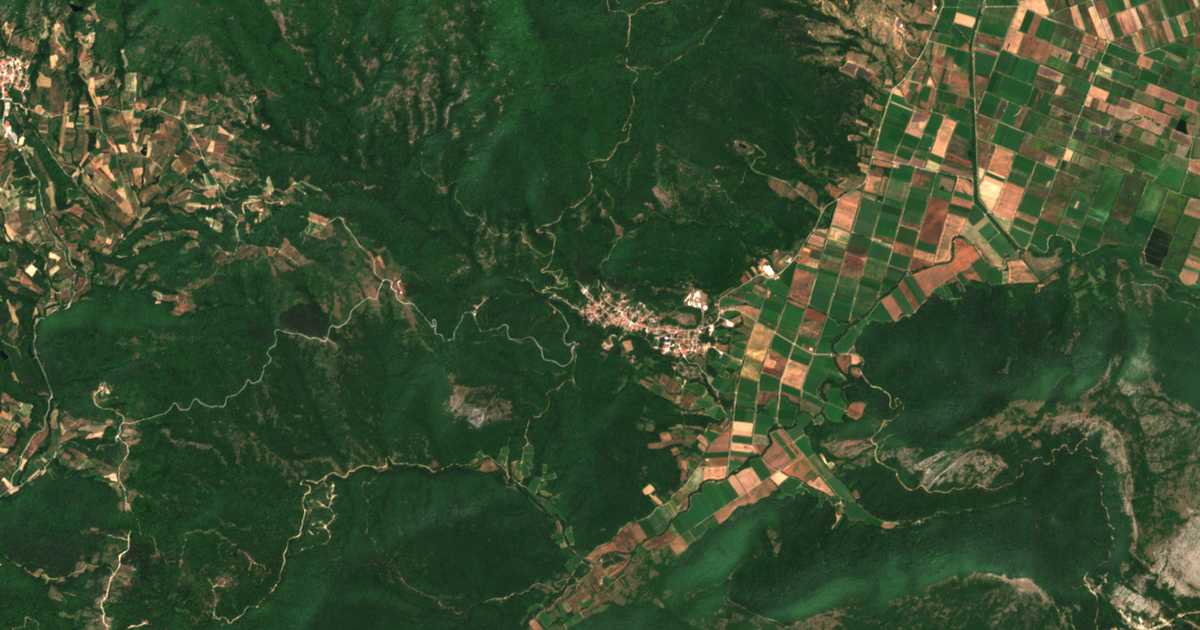 Carte satellite de Káto Vrondoú