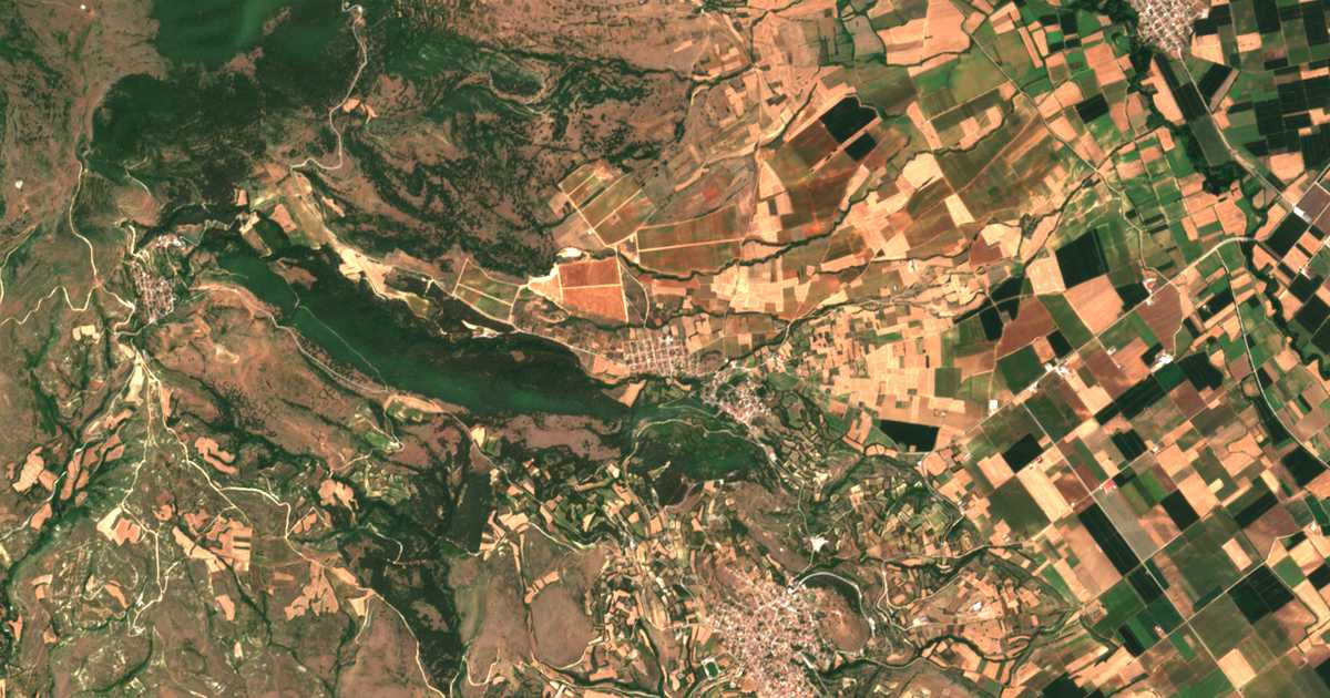 Carte satellite de Perichóra