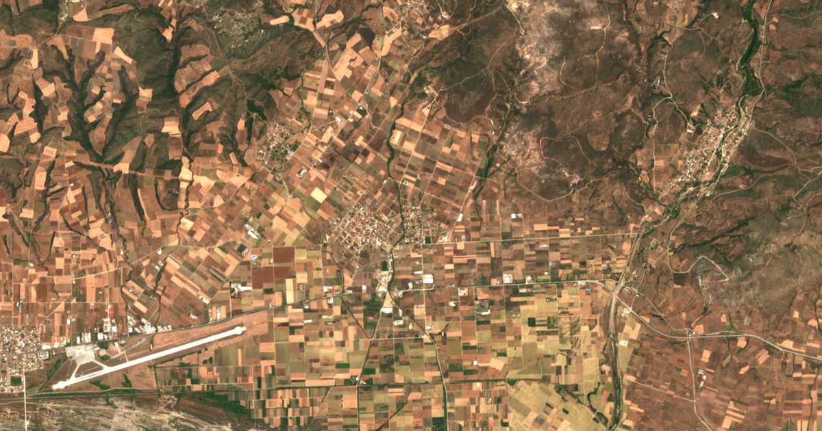 Carte satellite de Arístino
