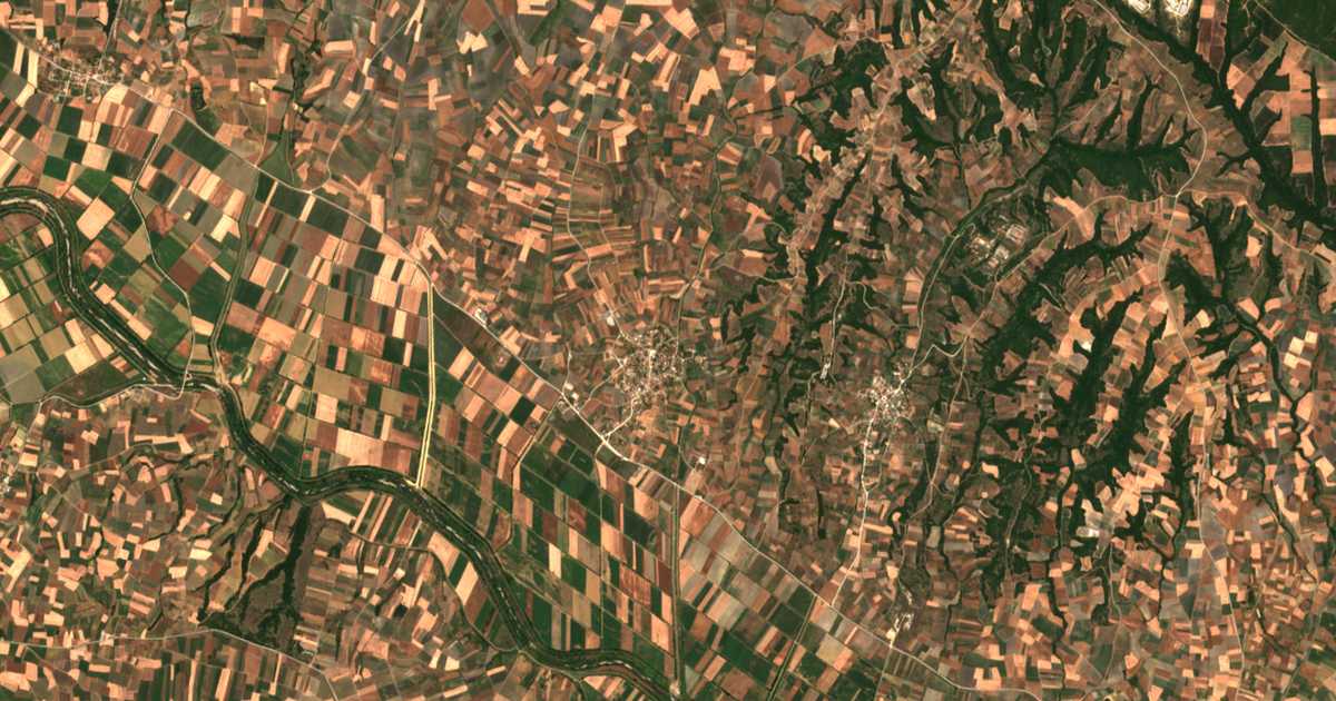 Carte satellite de Máni