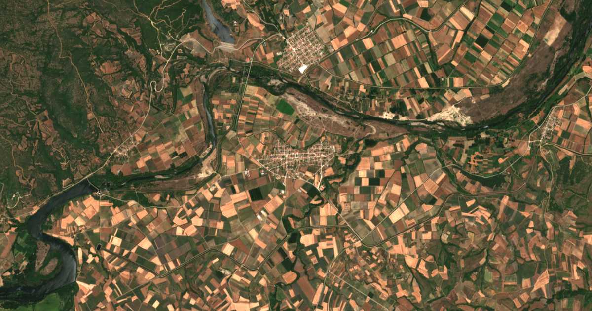 Carte satellite de Kyprínos