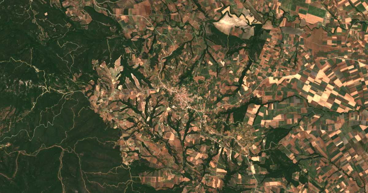 Carte satellite de Pendálofos