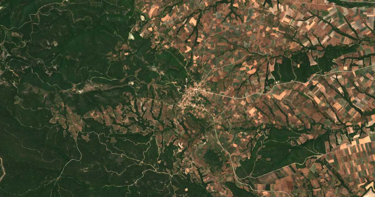 Carte satellite de Petrotá