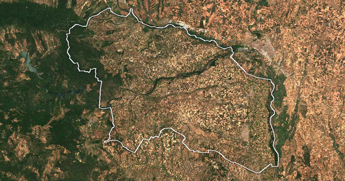 Image satellite avec la limite tracée: d'Orestiáda