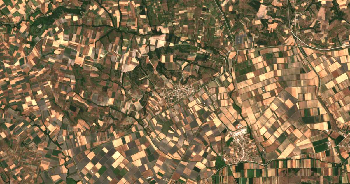 Carte satellite de Spíleo