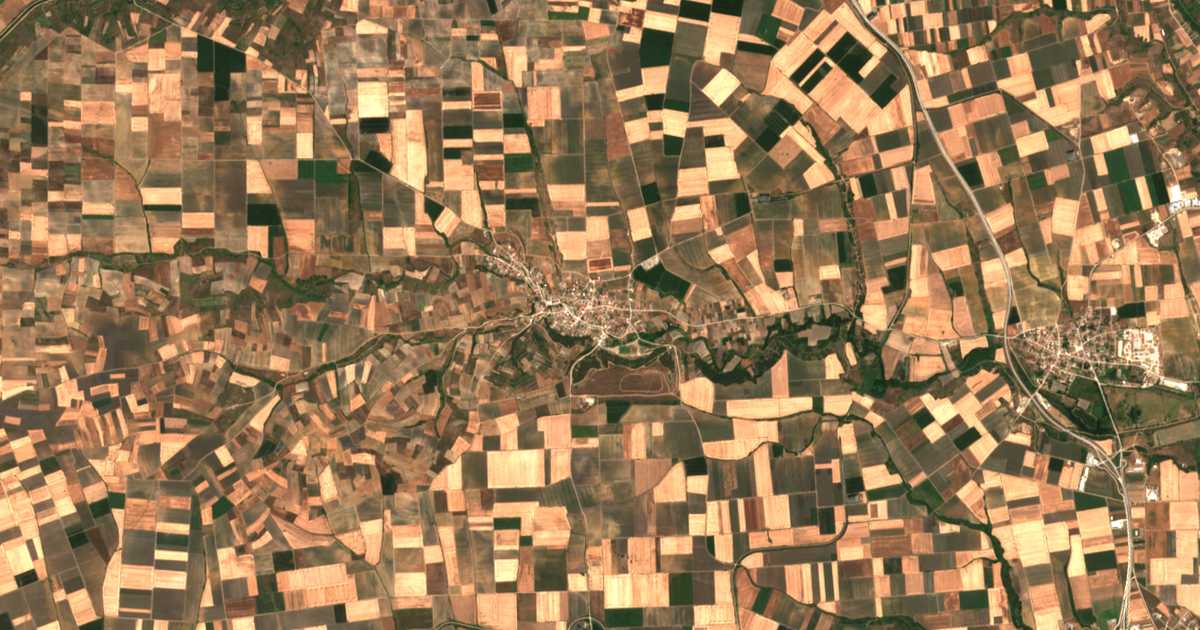 Carte satellite de Stérna
