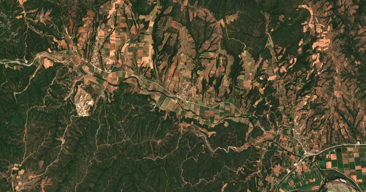 Carte satellite de Agriáni