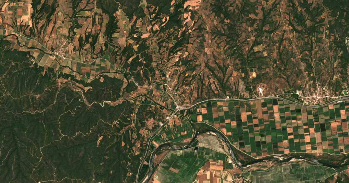 Carte satellite de Mándra