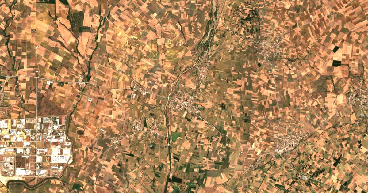 Carte satellite de Áratos