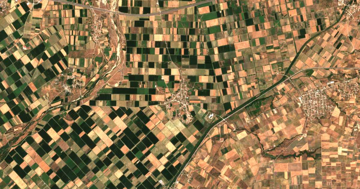 Carte satellite de Amvrosía