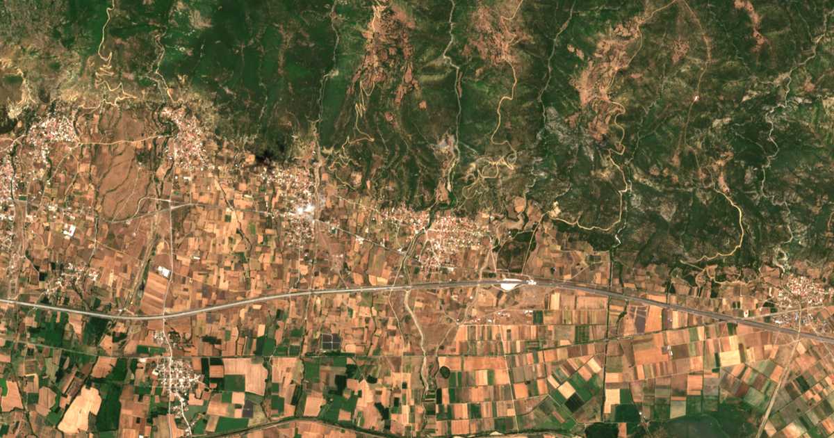 Carte satellite de Áno Amaxádes