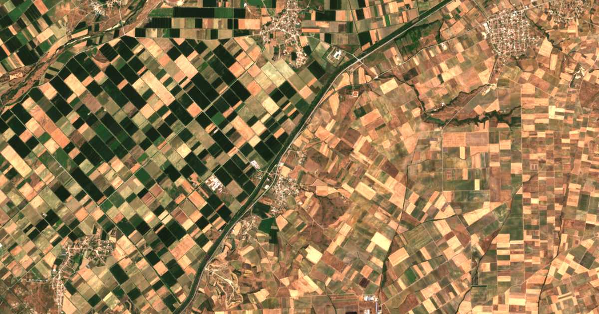 Carte satellite de Mikró Palládio