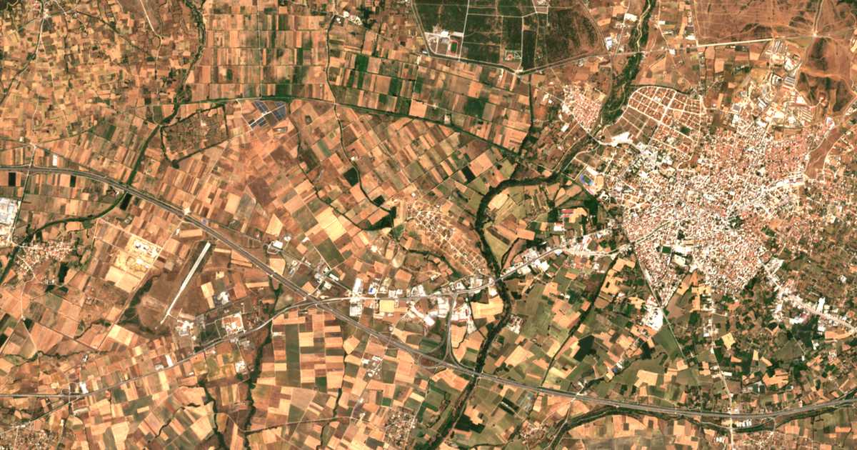 Carte satellite de Yfantaí