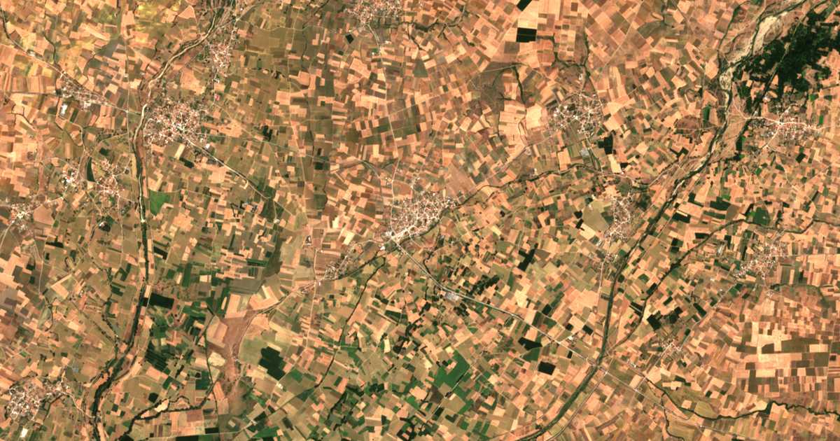 Carte satellite de Arísvi