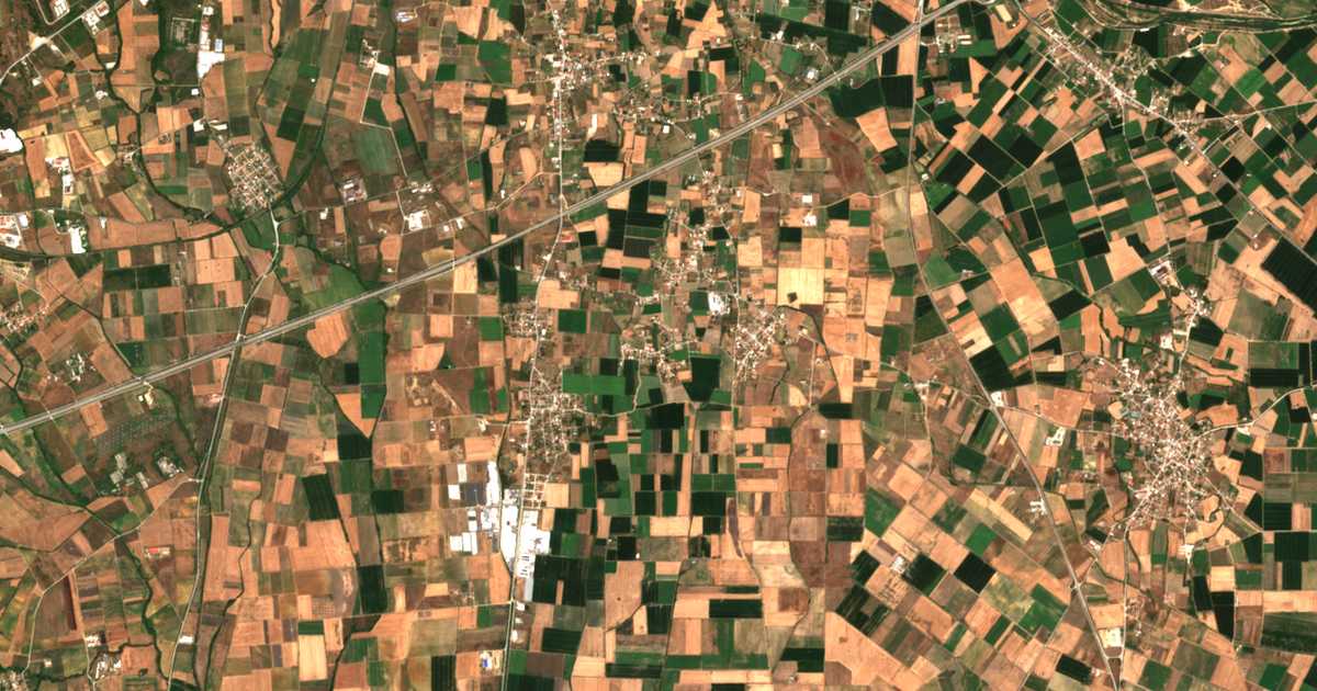 Carte satellite de Alkyóni