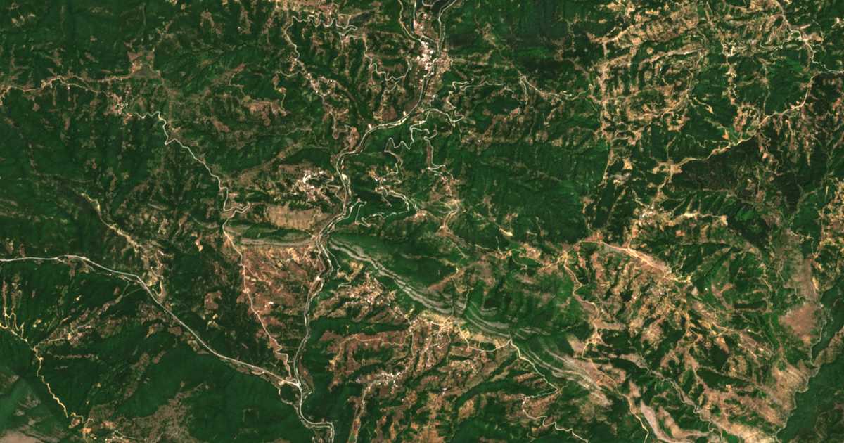 Carte satellite de Áno Zoumpoúlion