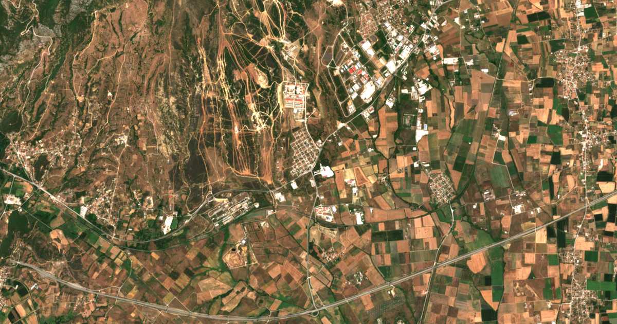 Carte satellite de Petrochórion