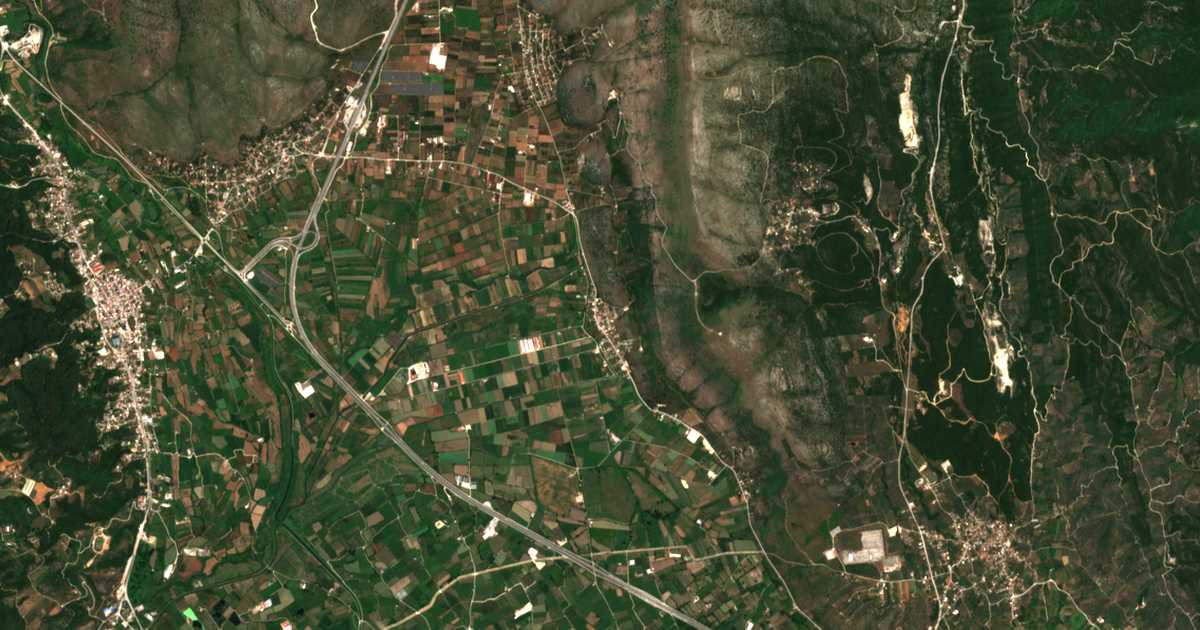 Carte satellite de Chanópoulon