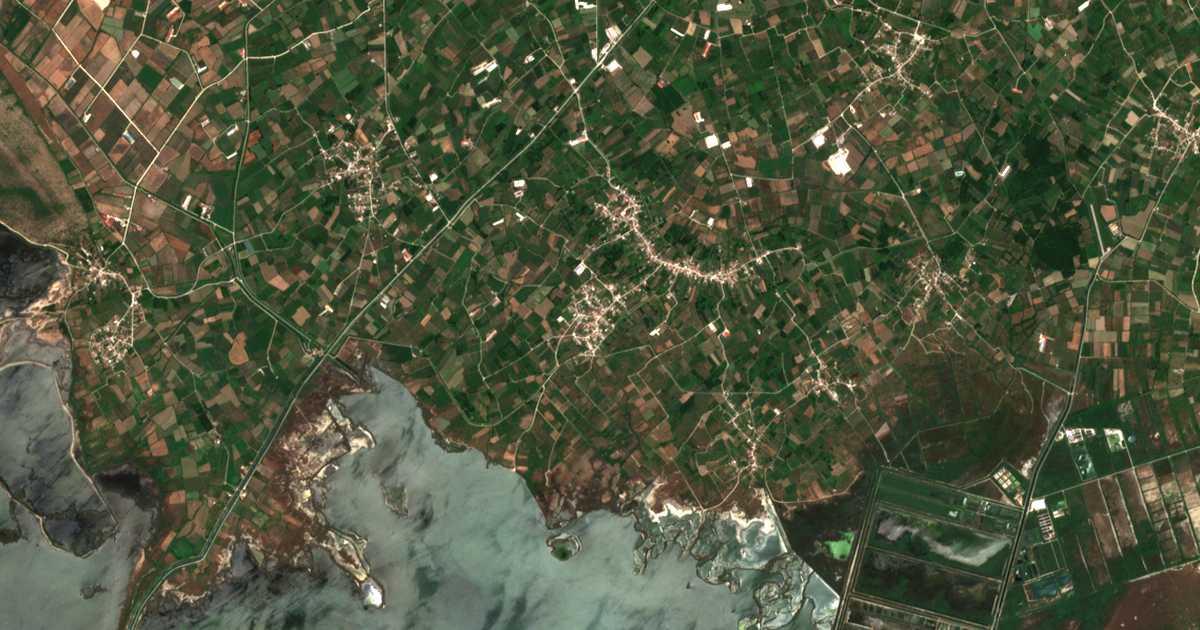Carte satellite de Kalogerikó